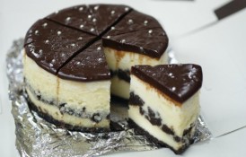 Cheesecake cu fursecuri de ciocolata