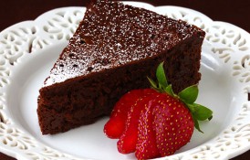 Prăjitură cu ciocolată - făcută din două ingrediente