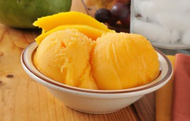 Sorbet de mango - din 3 ingrediente, fără lapte, gata în câteva minute