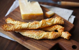 Saleuri cu parmezan - cea mai ușoară rețetă