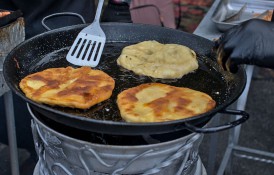 Plăcinte moldovenești cu brânză