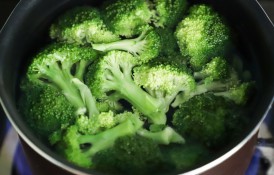 Cât timp se fierbe broccoli - Pași simpli pentru un broccoli fiert perfect