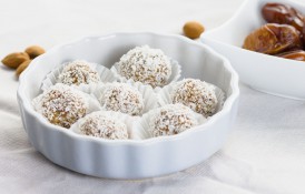 Praline din curmale - rețetă fără coacere