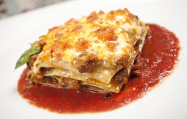 Lasagna cu carne tocată și cașcaval