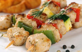 Cum faci cele mai fragede frigărui de curcan acasă