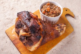 Ciolan de porc cu bere - cea mai ușoară și delicioasă rețetă