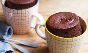 Prăjitură cu ciocolată - gata în 5 minute