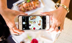 7 aplicații pe care orice iubitor de mâncare trebuie să le aibă în telefon