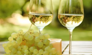 Consumul De Vin Alb, Asociat Cu Cancerul De Piele