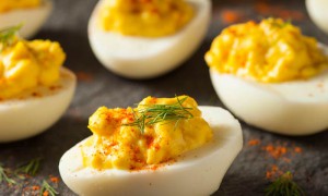 Ouă umplute - cea mai rapidă și gustoasă rețetă