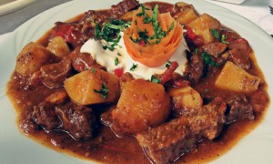 Tocăniță din carne de vițel