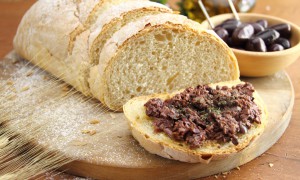 Cum faci Tapenade (pastă de măsline) - rețeta originală