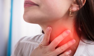 14 remedii pentru durerea în gât. Soluții rapide și eficiente