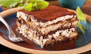 Tiramisu - rețeta originală, cu rom și cafea