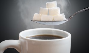 Românii spun NU zahărului în cafea! 52% dintre români preferă cafeaua fără zahăr în timp ce 16% nu beau deloc cafea