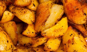 Cartofi în crustă de muștar