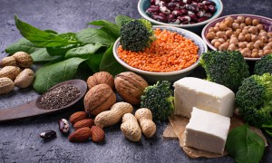 20 alimente bogate în proteine vegetale. Ideale pentru vegetarieni sau vegani