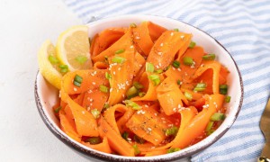 Salată de morcovi vietnameză