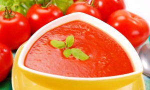 Supă cremă de roșii la slow cooker