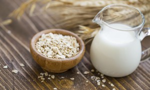 Lapte de ovăz: Beneficii, preparare și utilizări