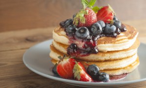 Clătite americane (pancakes) pufoase și rapide - rețeta originală