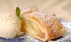 Ștrudel cu banane – Desert rapid, ieftin și ideal când ai banane coapte