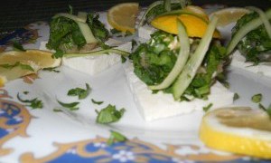 Bulgarasi de legume pe pat de branzica - telemea