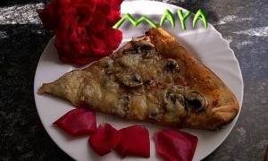 Pizza cu ciuperci a la Maya