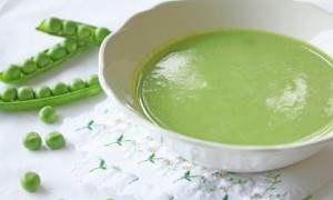 Supa de mazare verde si sparanghel