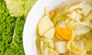 Supa de varza cu legume si smantana