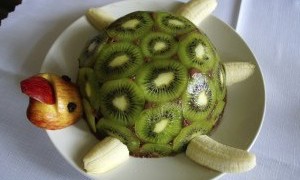 Tort broasca testoasa cu kiwi