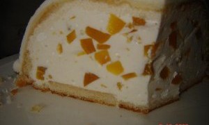 Tort cupola cu crema de piersici