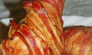 Pulpe de pui imbracate in bacon