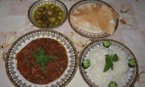 Rosii la tigaie cu carne de vita -"Galaieht  bandora" -specific tarilor arabe