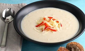 Supa Cheddar Cu Bere Ale - O Supa Ideala Pentru Iubitorii De Bere Si De Cartofi