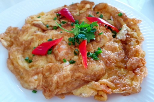 Rețetă de omletă cu creveți, simplă și gustoasă