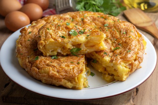 Tortilla spaniolă - rețetă clasică cu cartofi și ouă
