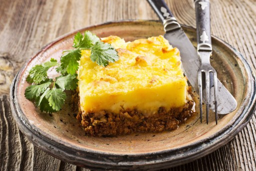 Hachis Parmentier - rețeta franțuzească cu carne și piure de cartofi