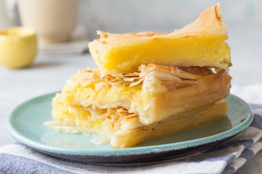 Plăcintă grecească cu cremă de lapte și griș - Galaktoboureko