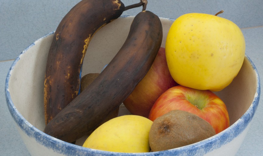 De ce bananele se coc mai repede lângă alte fructe?