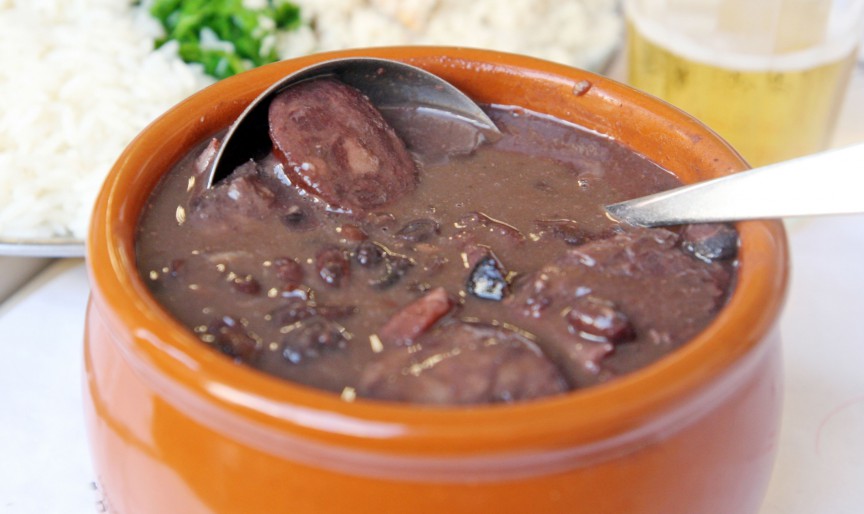 Feijoada - tocană braziliană cu fasole