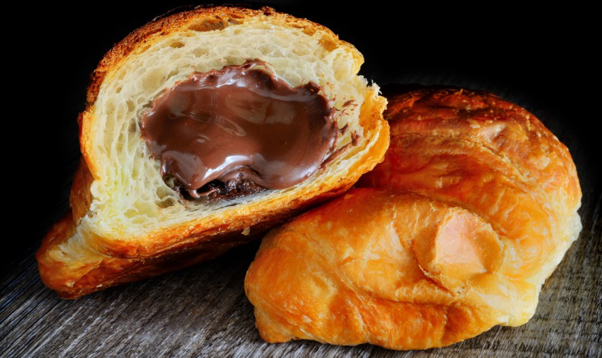 Croissant cu ciocolată - cea mai simplă rețetă