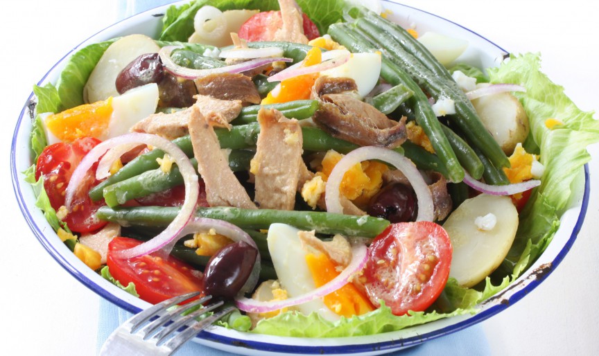 Salată Nicoise - rețeta clasică originală