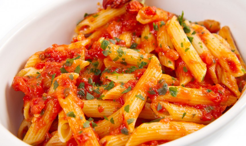 Paste arrabbiata - rețeta originală de penne all'arrabbiata