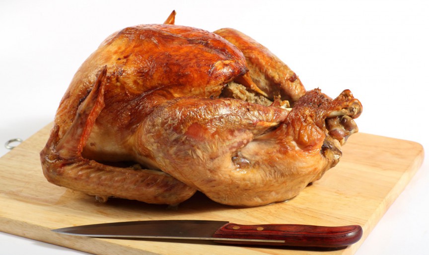 Curcan umplut la cuptor - o rețetă simplă, bună pentru ocazii speciale