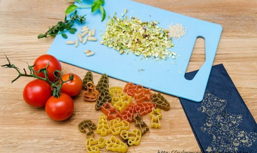 Paste cu sos pesto si parmezan
