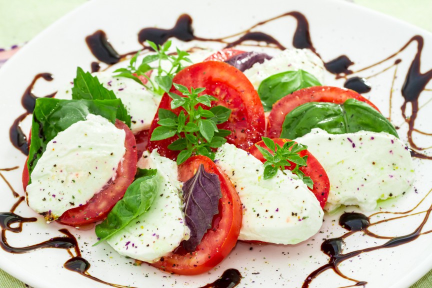 Salată caprese