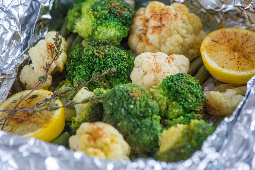 Conopidă și broccoli la cuptor cu unt și lămâie